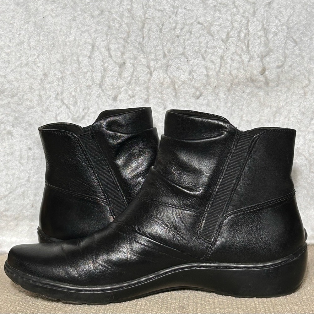Clarks Womens Black Cora Pace Leather Side Zip Ankle Booties Shoes SZ 9.5M - Picture 7 of 11